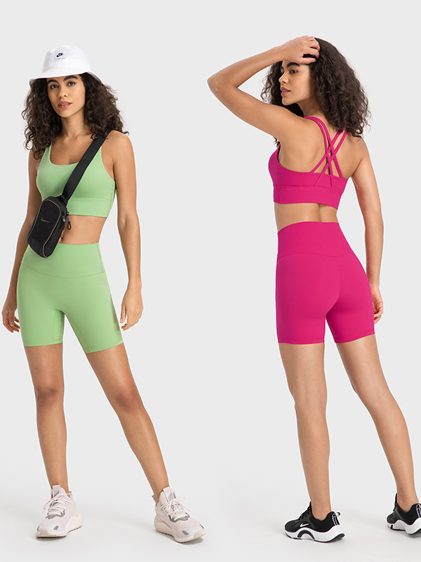 Women's Criss-Cross Back Strappy Padded Sports Bra