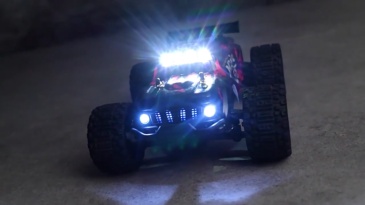 Storm 1:20 High-Speed Off-Road Remote Control Car