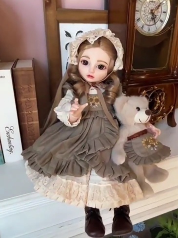 Smart Wardrobe · BJD Dress-Up Doll Set