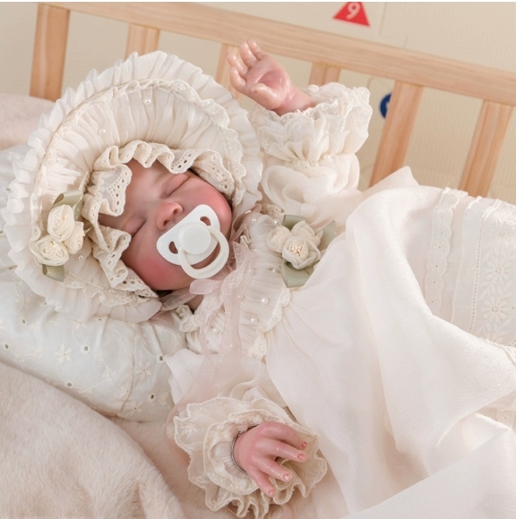Sweet Dream Newborn · Reborn Baby Vinyl Collectible Doll