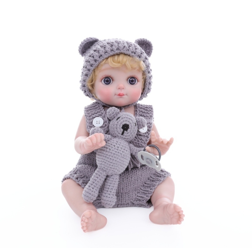 Warm Fleece Story · Reborn Baby Doll (White/Gray Sweater Set)