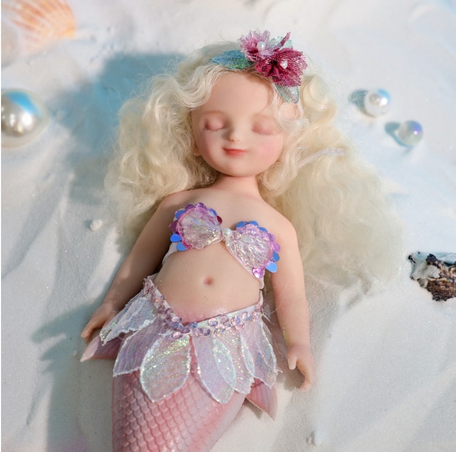 Coral Sweet Dream · Flower Crown Slumbering Solid Silicone Mermaid (Honey Pink Coral Shade)