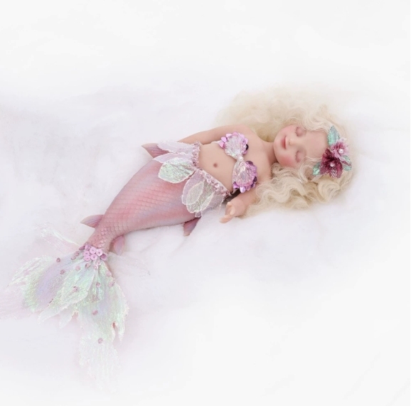 Coral Sweet Dream · Flower Crown Slumbering Solid Silicone Mermaid (Honey Pink Coral Shade)