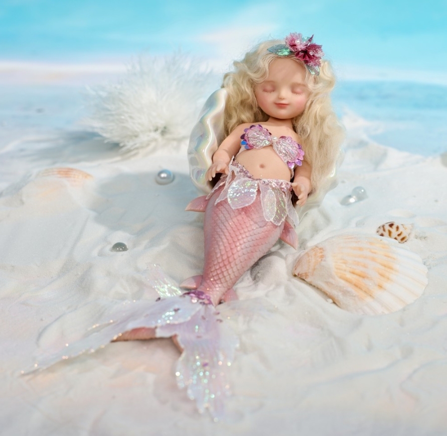 Coral Sweet Dream · Flower Crown Slumbering Solid Silicone Mermaid (Honey Pink Coral Shade)