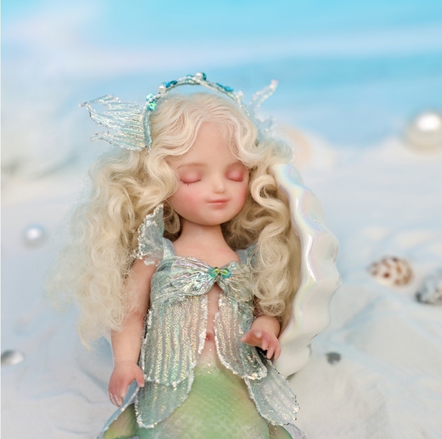 Green Sakura Breath · Green-Pink Blended Slumbering Solid Silicone Mermaid