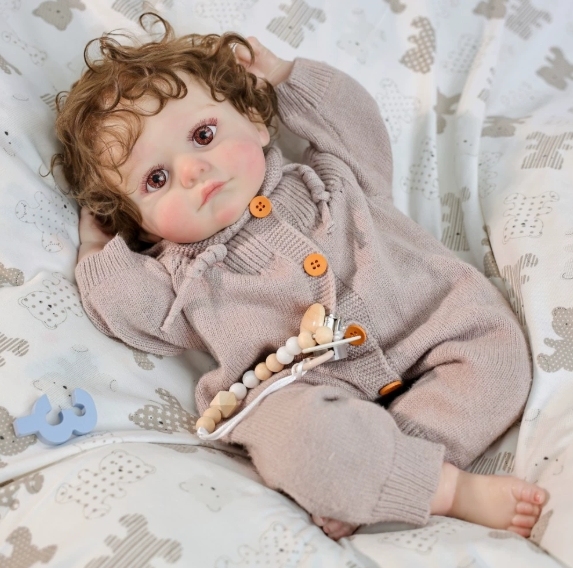 Sugar Vinyl Doll Family · Childhood Stylist Collection