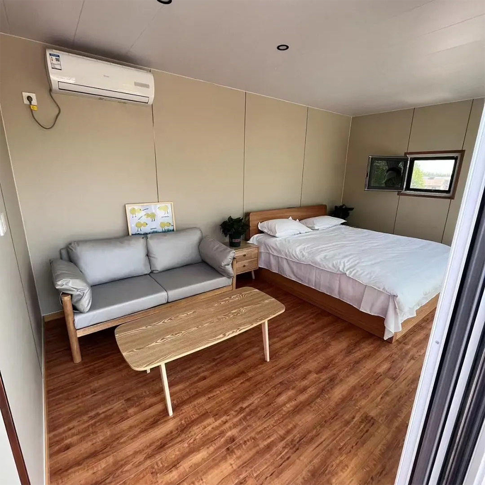 China Wholesale Custom Color Tiny 10ft Apple Cabin House Office Colorful Mini Prefab Modular House Capsule House