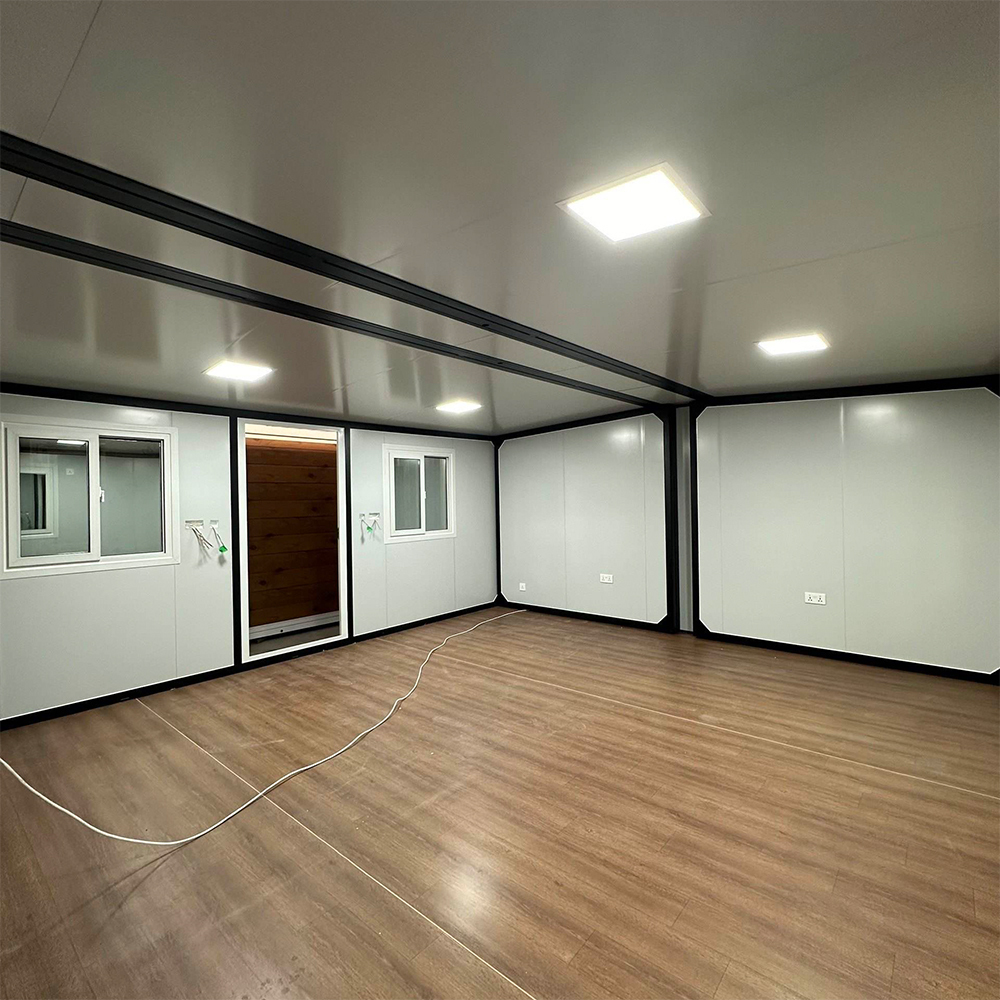 Prefabricated Custom-Colour Option 20ft 40ft Expandable Container House