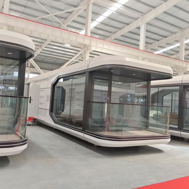 Wholesale Container House Luxury 20ft 40ft Prefab Portable Space Capsule Cabin Houses for Using Hotels and Camps