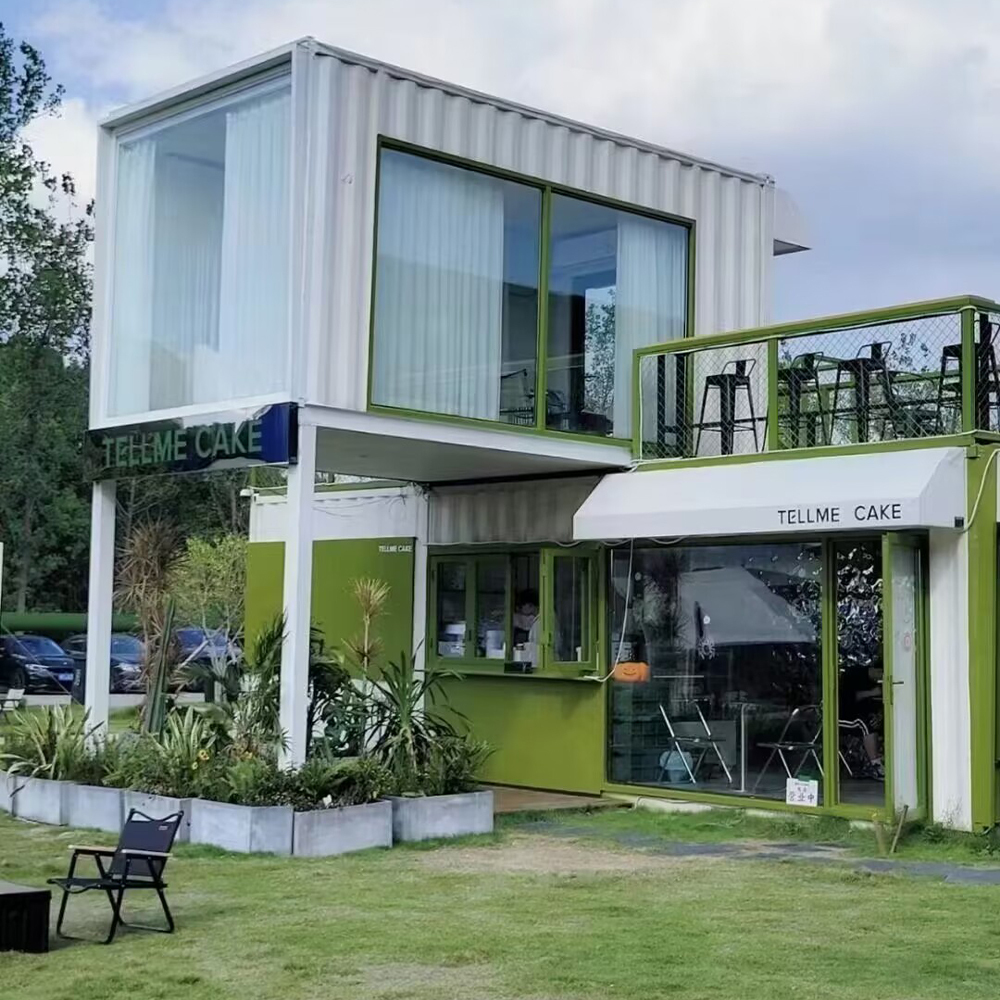 Two-story mobile house modular container building - fashionable store / vacation cottage