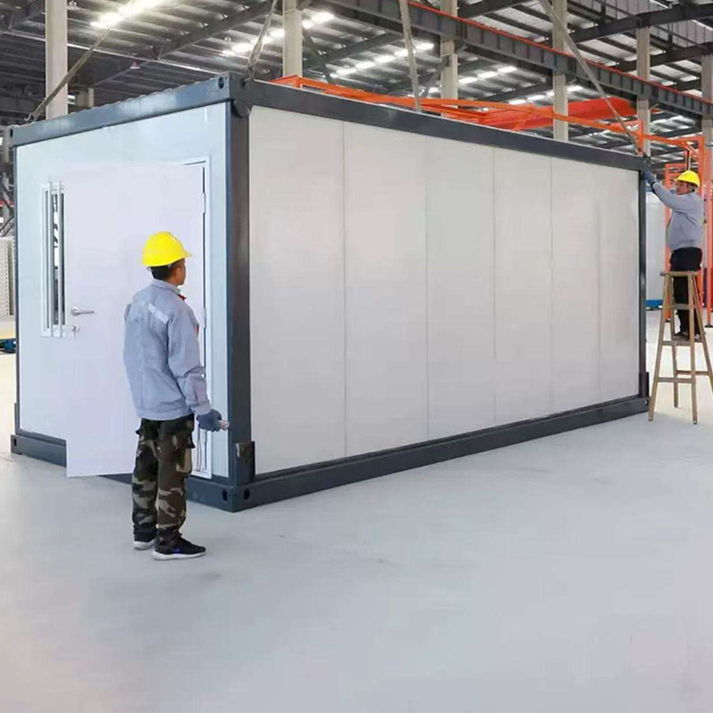 Container House Quick Installation Z-Fold Design Prefab Foldable Tiny Mobile Temporary Dormitory Container Mobile House