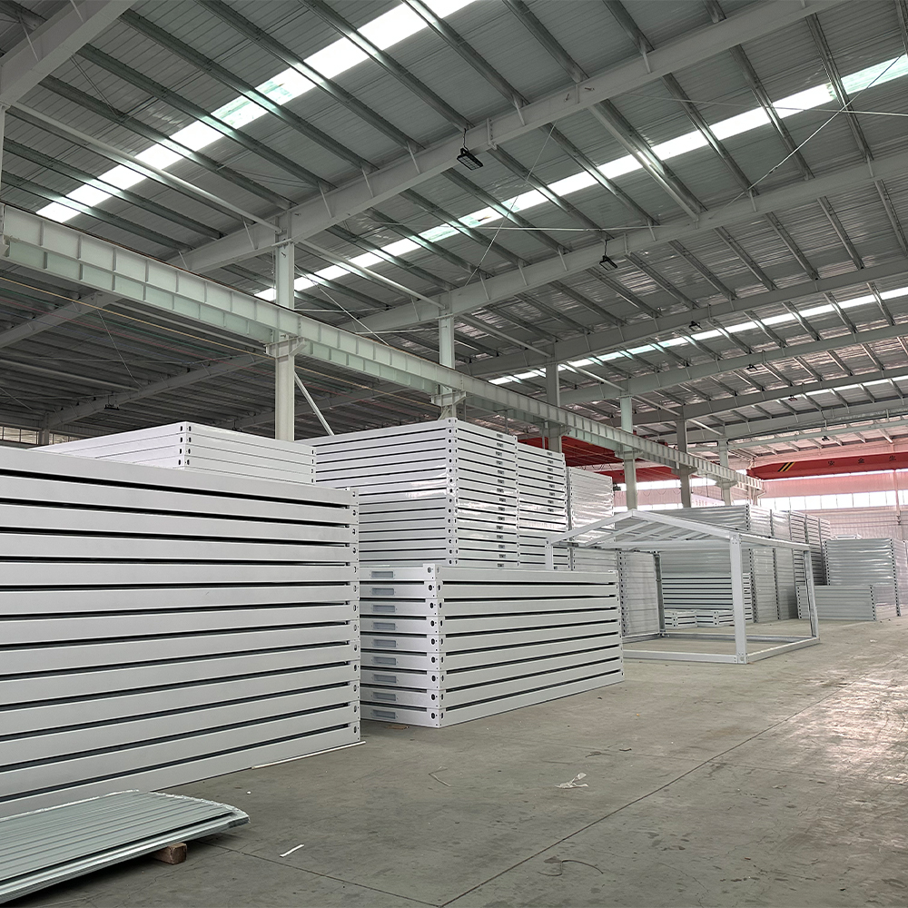 Z-Folding Modular Prefabricated Breathable Modern Design Foldable Container House