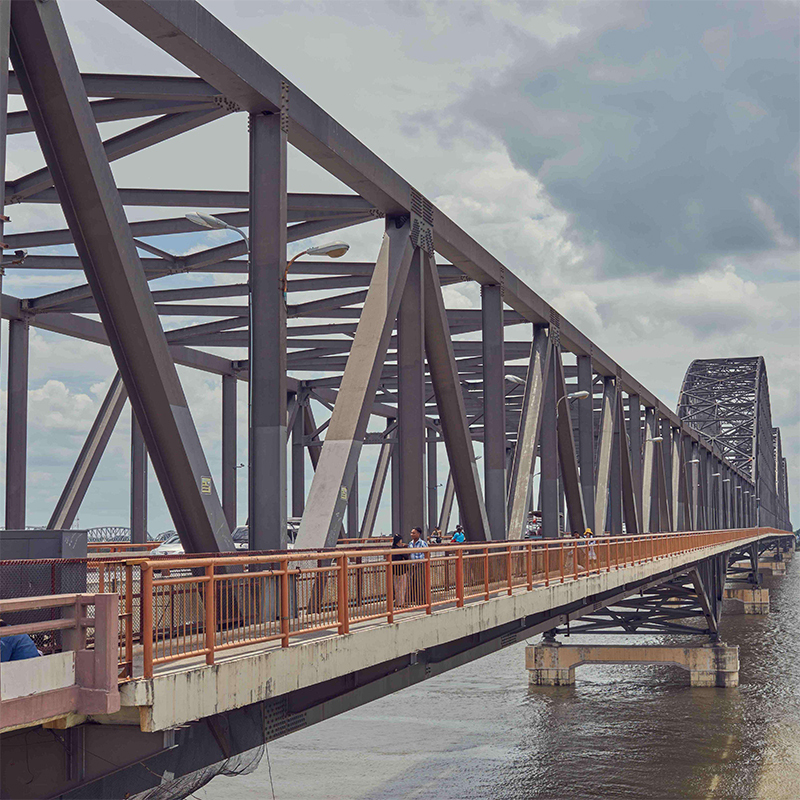 Custom Heavy-Duty Galvanized Structural Steel H Beam Bended Roof Trusses Event Structures