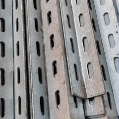 Customizable Modern Galvanized Steel Angle Iron Bracket Hot Rolled Angle Steel Bar Q195-Q420 Carbon Construction Steel Structure