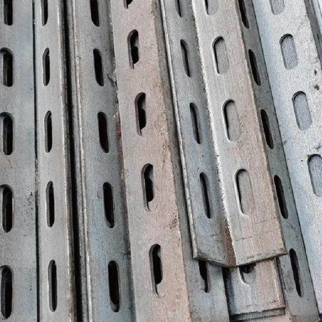 Customizable Modern Galvanized Steel Angle Iron Bracket Hot Rolled Angle Steel Bar Q195-Q420 Carbon Construction Steel Structure