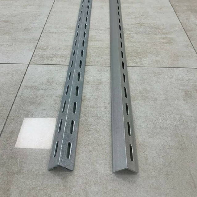 China Factory Equal Unequal Standard Q235 Q355B High Strength Steel Angles Equal Angle Steel