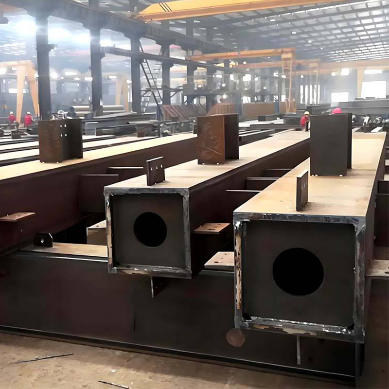 Welded Structural Steel Beams Perfection Cross Section Round Steel Column and Square Steel Columns for Construction