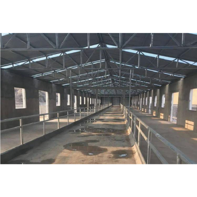 Durable prefabricated light steel structure poultry house / chicken coop / goat shed / cattle shed