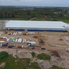 Prefab Steel Structure Warehouse / Metal Building / Industrial Workshop With Sandwich Panel