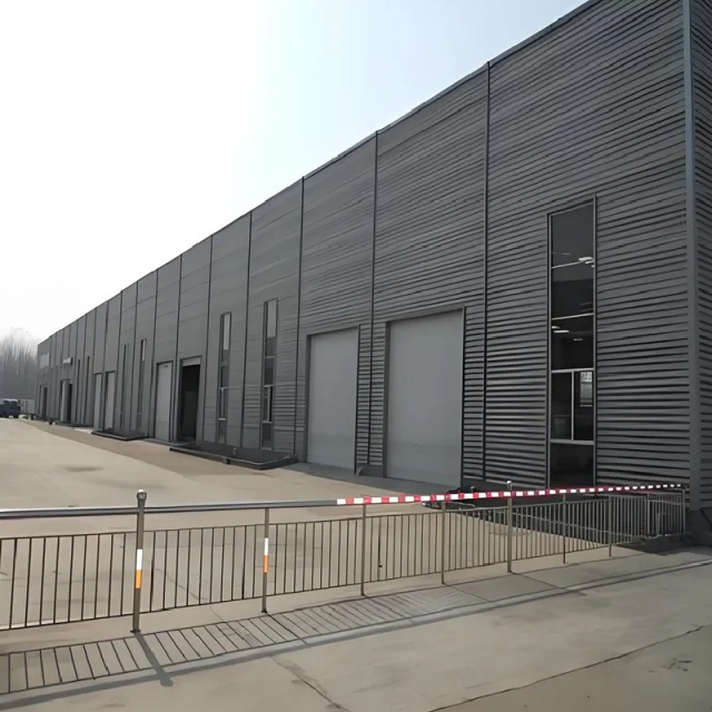 Prefab Steel Structure Warehouse / Metal Building / Industrial Workshop With Sandwich Panel