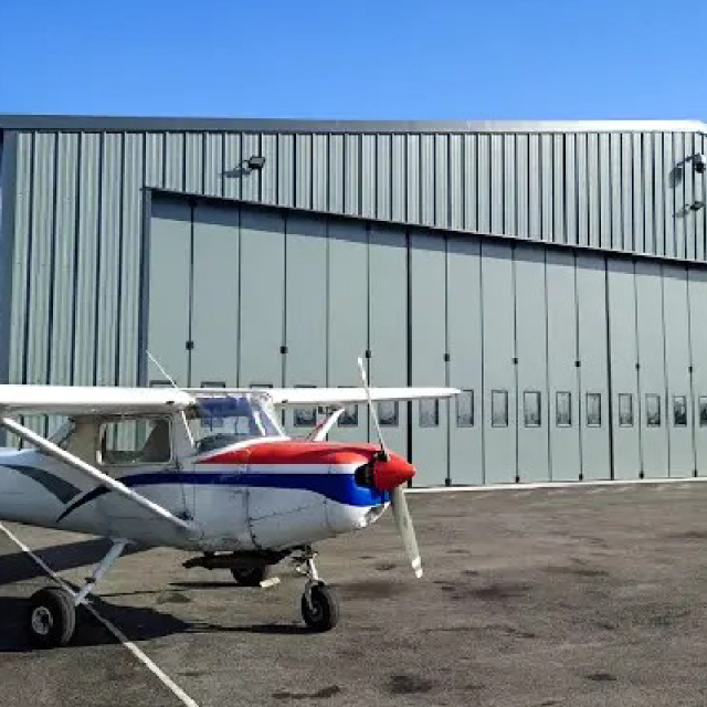 Steel structure aircraft apron / Prefabricated steel structure hangar