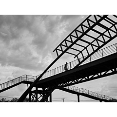 Modern Design Easy Build Prefab Steel Structure Heavy Weight Foot Bridges