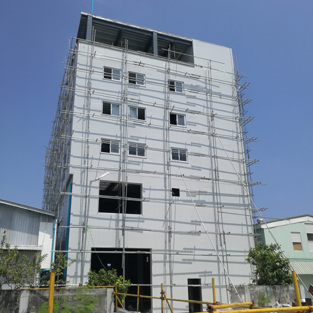 Prefabricated Multi-story Metal Buildings