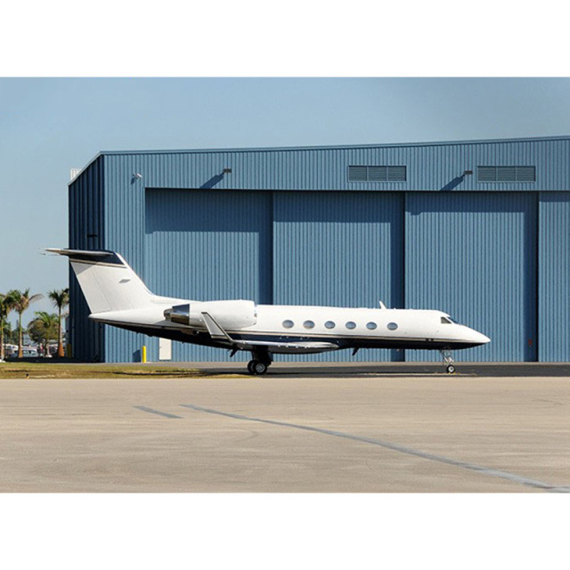 Modular prefabricated steel structure hangar / Industrial small aircraft hangar / Airport aircraft hangar