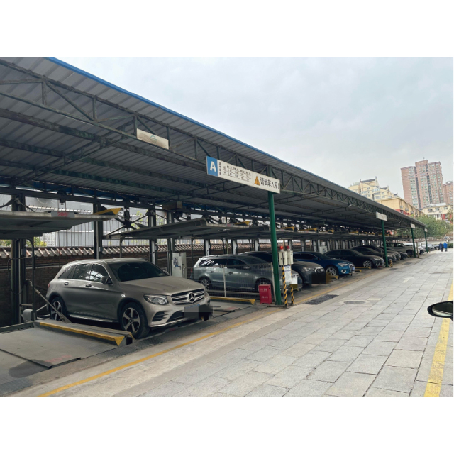 Prefabricated Small Steel Structure Carport Garages Steel Structure Warehouse Prefab House