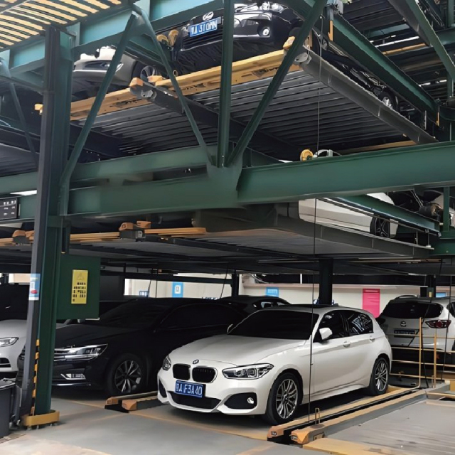 Customized metal frame multi-layer steel structure parking garage / Prefabricated steel structure parking building