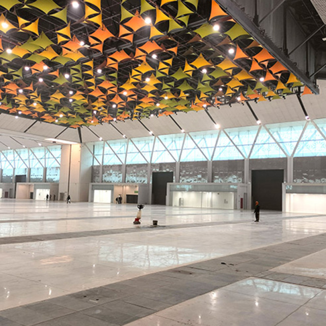 Steel structure building - automobile exhibition hall / Prefabricated warehouse / Steel structure building
