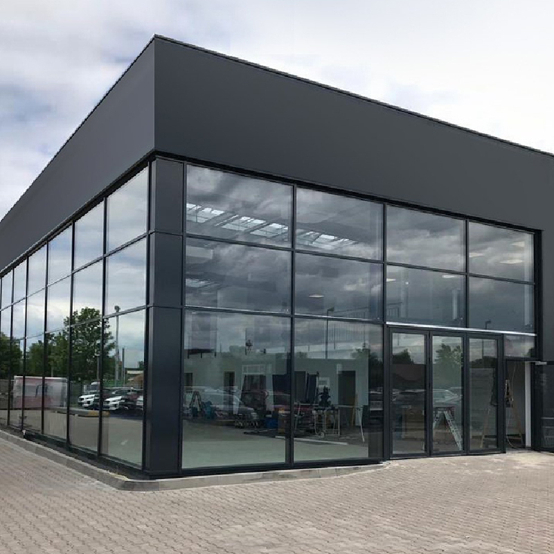 Lightweight prefabricated portal steel structure 4S showroom / exhibition hall building