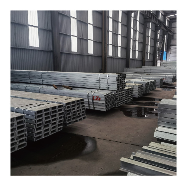A36 A992 S235JR C Channel Steel Profile / Q235 U-Channel Railing Durable Carbon Steel