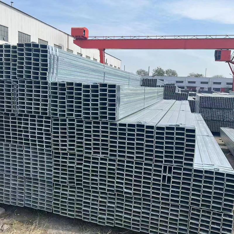 Chinese Suppliers / 20x20 Mm Galvanized Steel Iron square Pipe Gi Tube