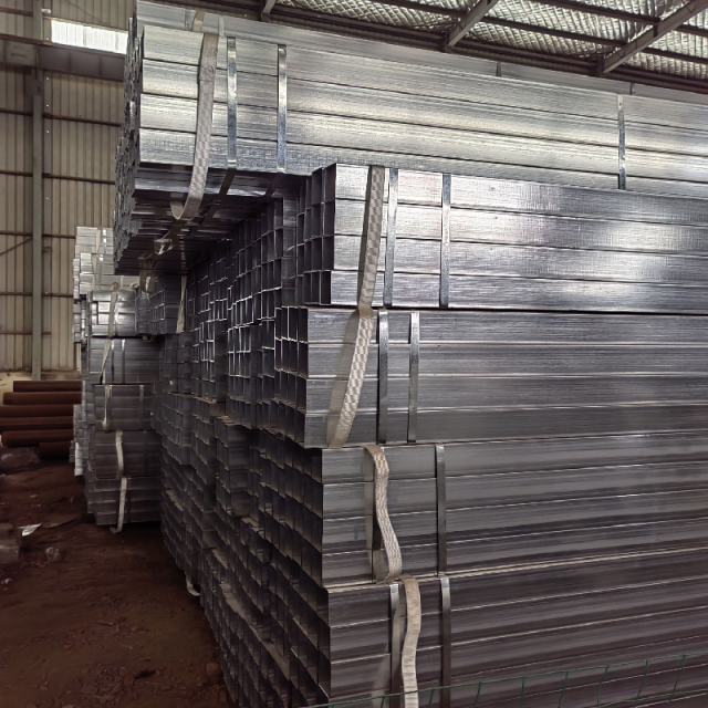 Hot Dip Galvanized Square and Rectangular Steel Pipe S235JRH 40x40x2.0mm 6m for Scaffolding Fencing ERW Square Tubes