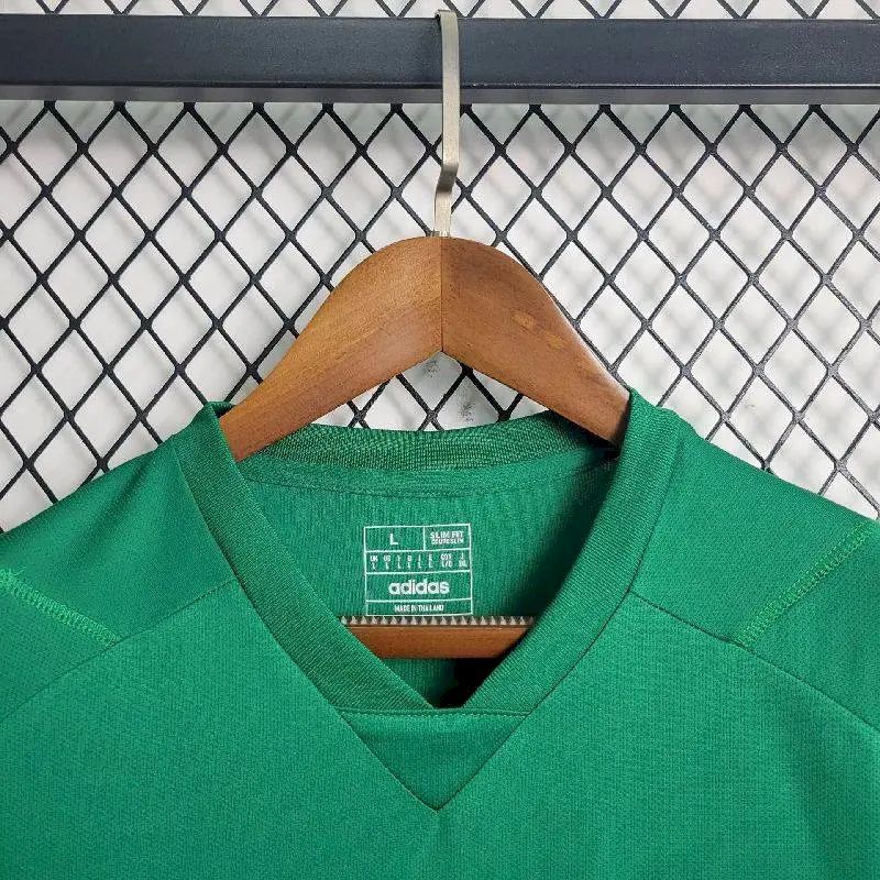 Manchester United 2023/24 Pre-Match Training Jersey