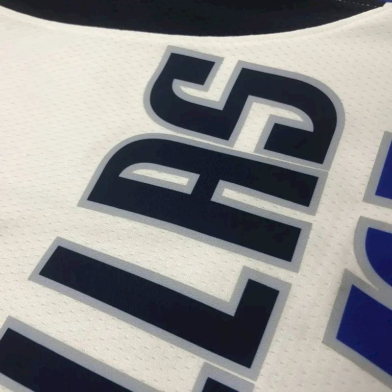 Men’s Dirk Nowitzki White Swingman Player Jersey – Association Edition