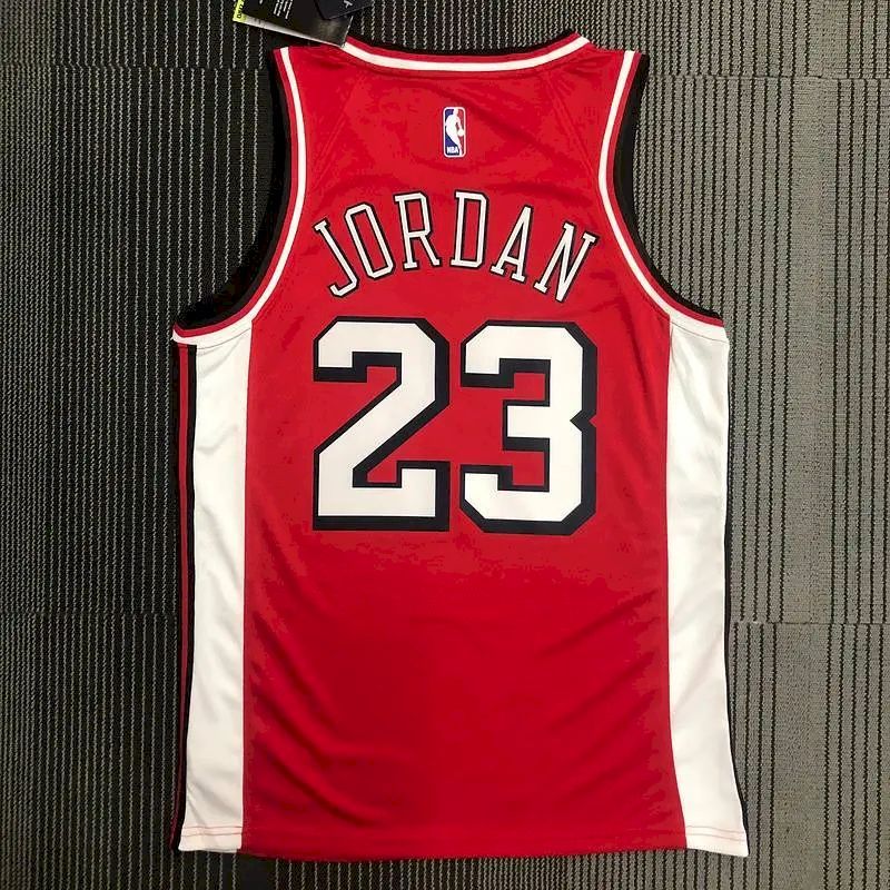 Men’s Michael Jordan Red 2021-22 Swingman Team Jersey – City Edition