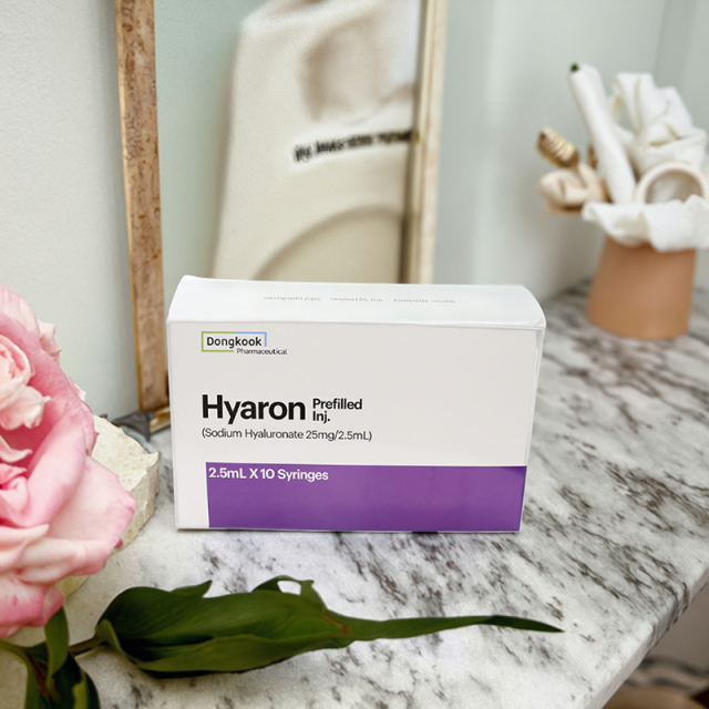 1. DONGKOOK Hyaron Prefilled Injection Water Light - Deep Hydration Anti-Aging Skin Booster，2.5mL per syringe, 10 syringes per box