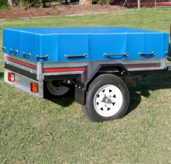 Custom Trailer Covers – Reliable Protection for Your Cargo.  Tailored to Meet Your Expectations.