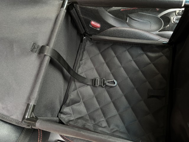 Reliable Dog Car Seat Cover Waterproof Oxford Fabric Protector for Comfortable and Clean Travel