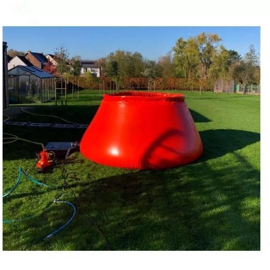 Compact VECTUS onion tank for construction site water storage