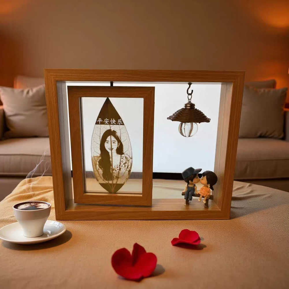 Wutong leaf carved portrait high-end custom gift for couples, friends and girlfriends, Chinese Valentine's Day birthday Christmas