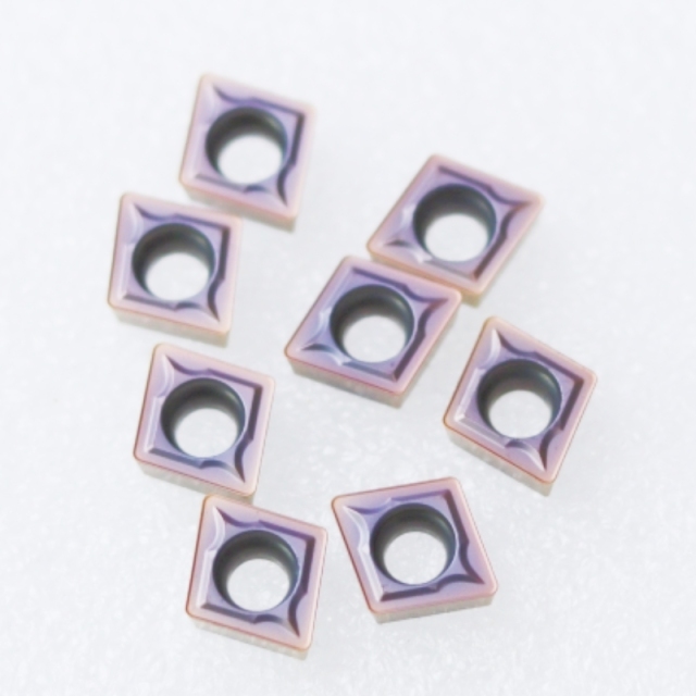 Original CCMT060204 CCMT09T304 CCMT09T308 CCMT120408 FM FV VP15TF NX2525 UE6020 Carbide Inserts CCMT Turning Tool Carbide Insert