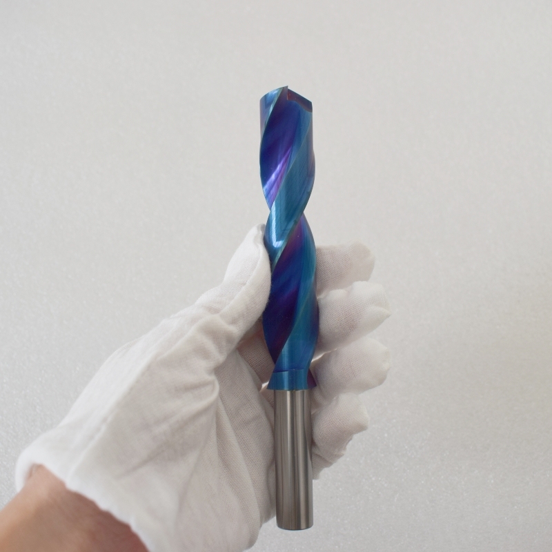 2Flutes Tungsten Carbide Drill Bits HRC55 Drill Bits Twist Drills With Coolant for cutting steel &Stainless steel