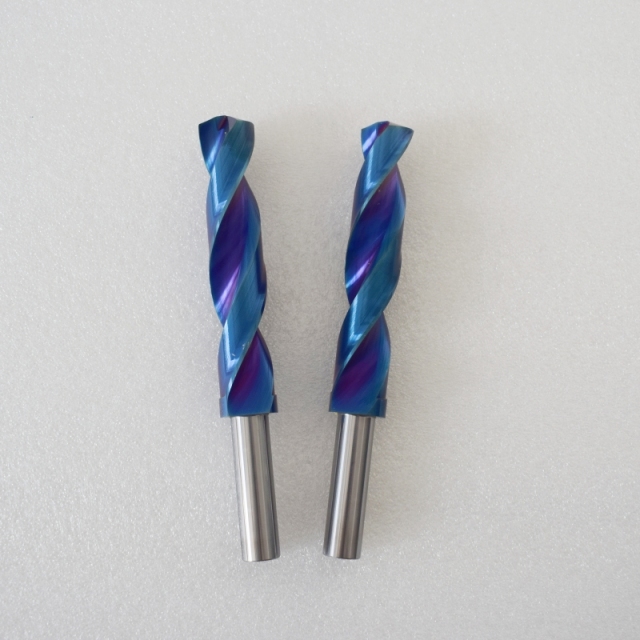 2Flutes Tungsten Carbide Drill Bits HRC55 Drill Bits Twist Drills With Coolant for cutting steel &Stainless steel