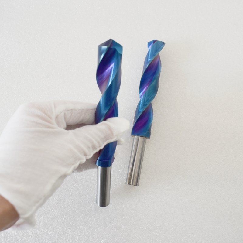 2Flutes Tungsten Carbide Drill Bits HRC55 Drill Bits Twist Drills With Coolant for cutting steel &Stainless steel