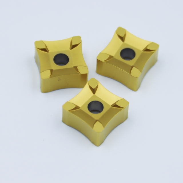 The SNMX1507 is a specialized carbide insert designed forurring steel pipes