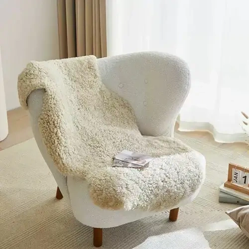 Single Sheepskin Pelt Curly Wool