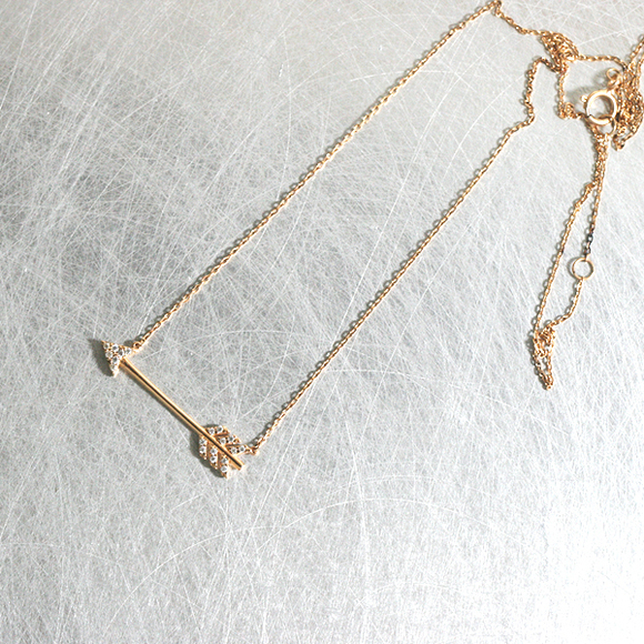 Customized Jewelry Sterling Silver Cubic Zirconia Arrow Necklace for Girls